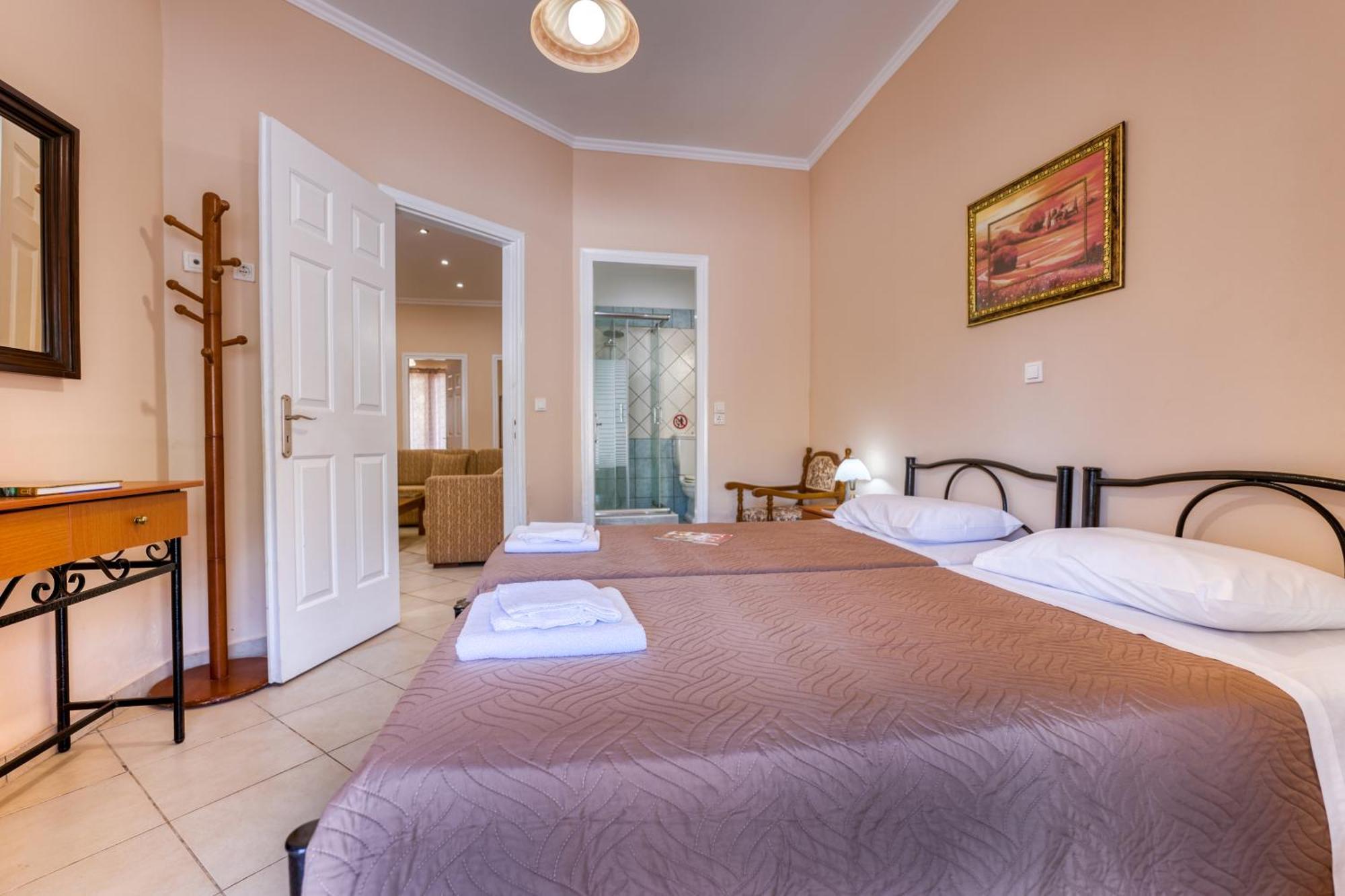 Villa Angela Agios Matthaios  Экстерьер фото