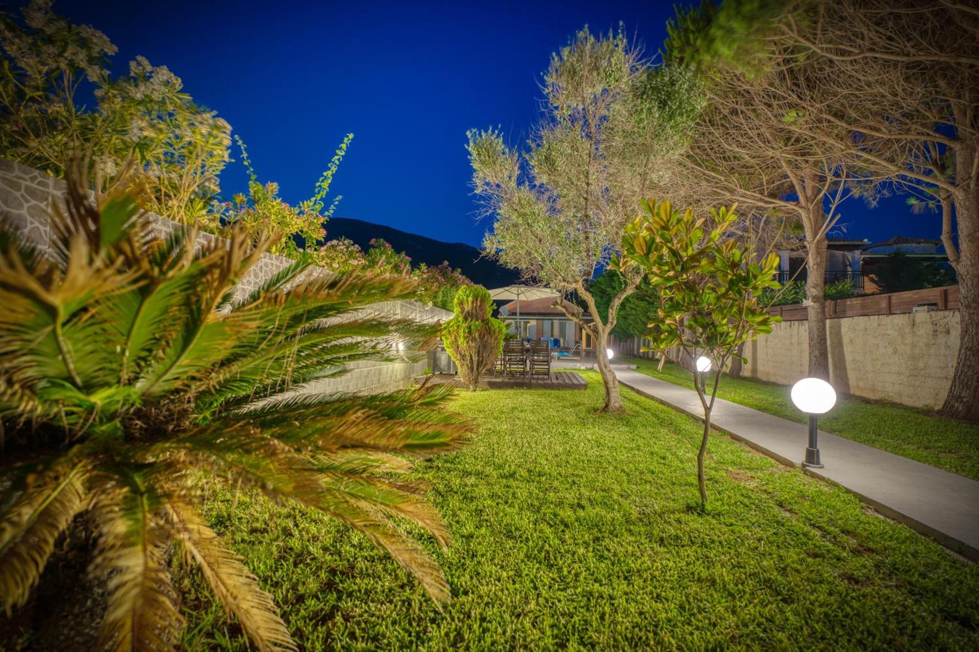 Villa Angela Agios Matthaios  Экстерьер фото